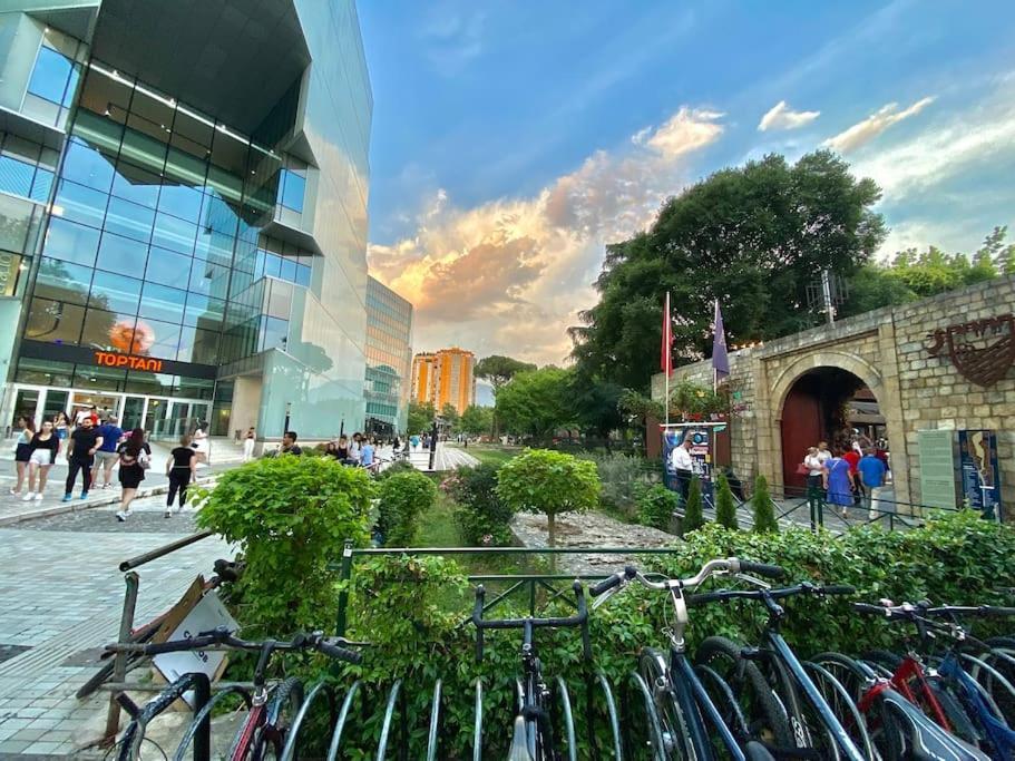 City Centre Big Art'Partment Heart Of The Capital Tirana Esterno foto