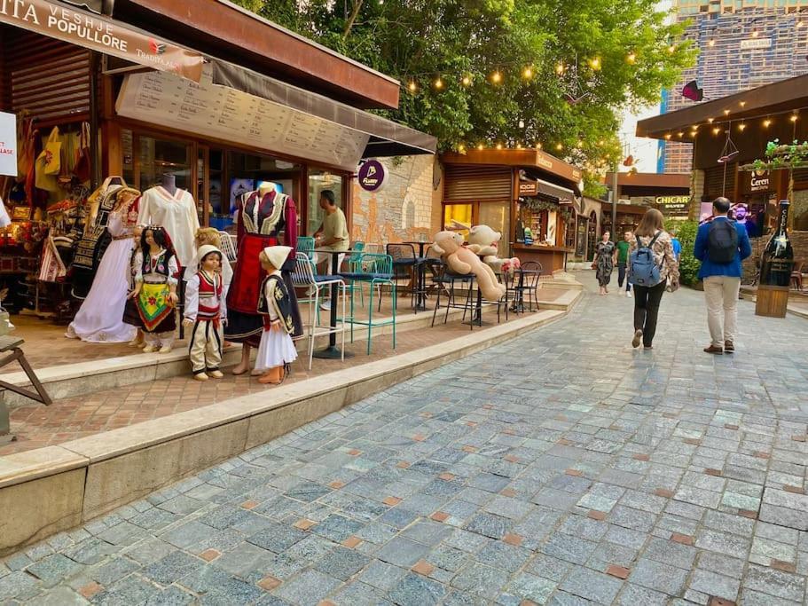 City Centre Big Art'Partment Heart Of The Capital Tirana Esterno foto
