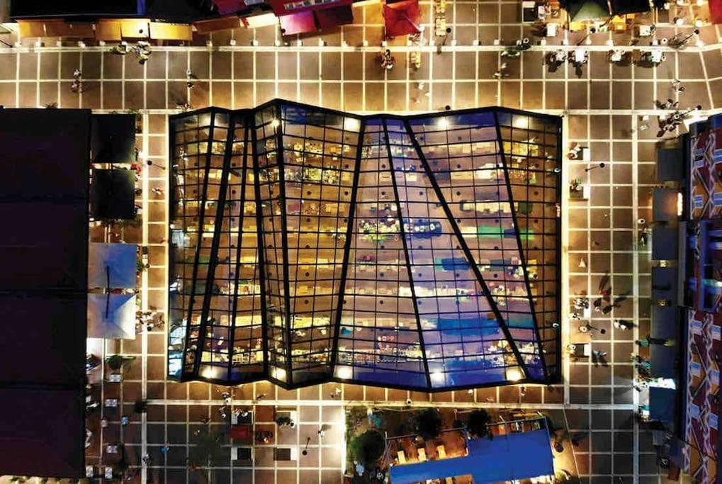 City Centre Big Art'Partment Heart Of The Capital Tirana Esterno foto
