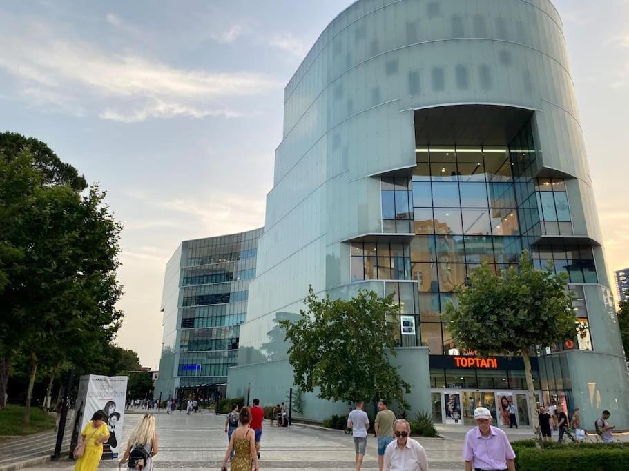 City Centre Big Art'Partment Heart Of The Capital Tirana Esterno foto